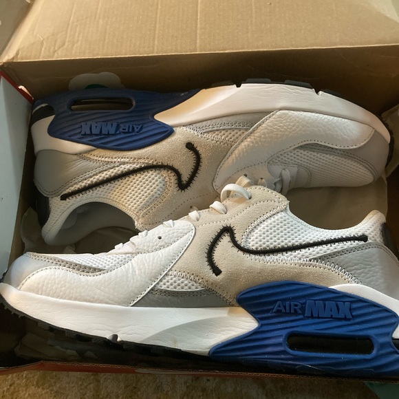 Brand new Nike Air Max size 10.5 blue and white with yellow Nike logo - Picture 1 of 6